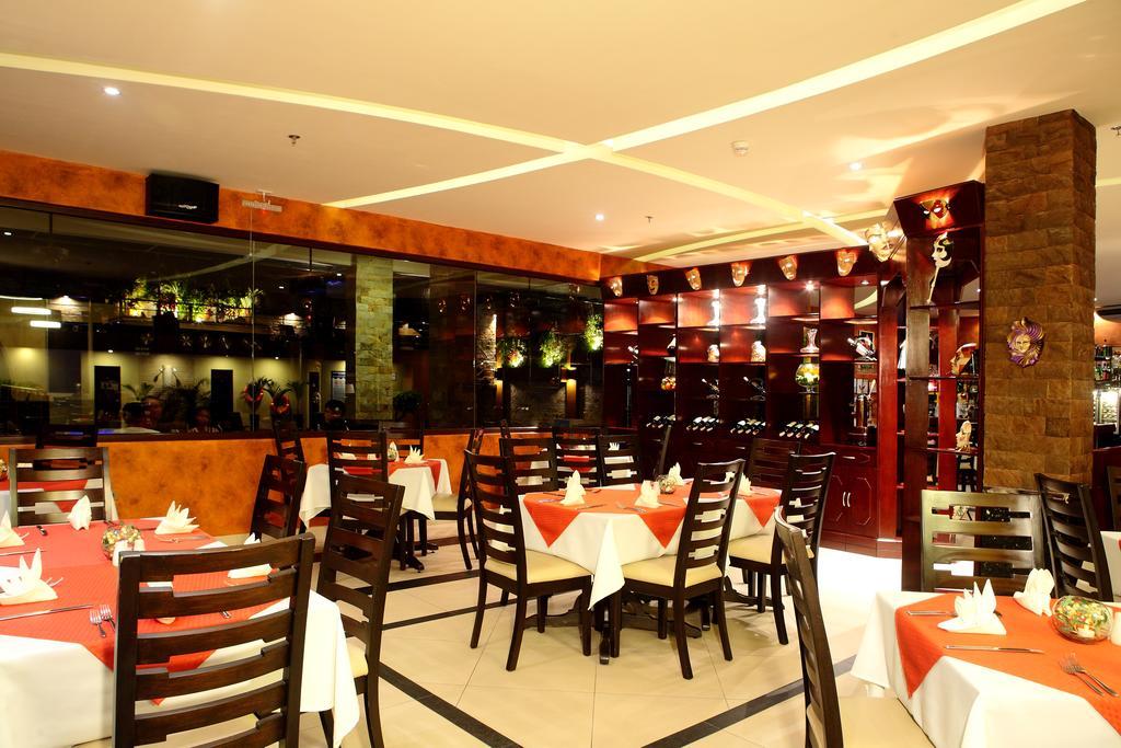 Queens Hotel Angeles City Exterior foto