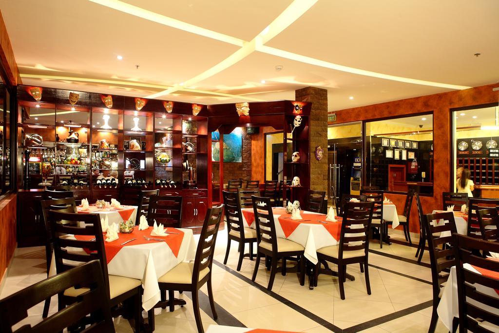 Queens Hotel Angeles City Exterior foto